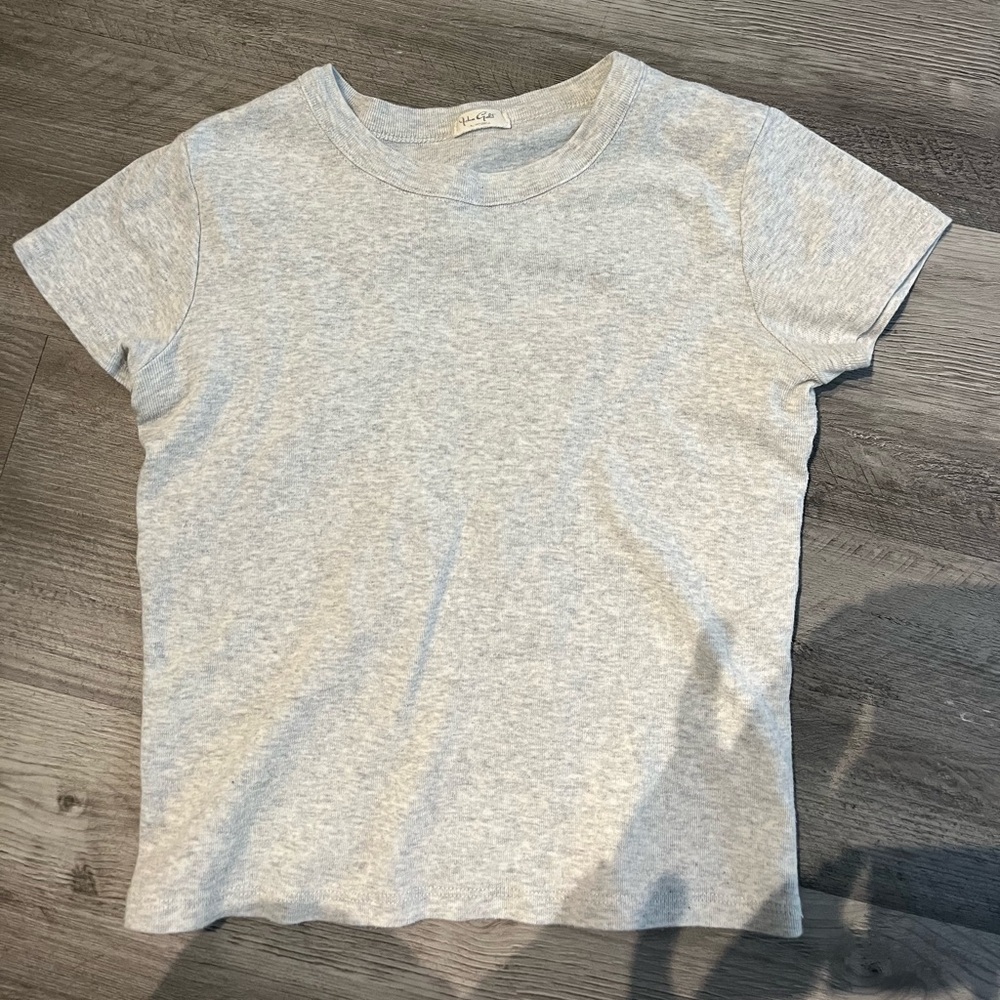 Brandy Grey Short Sleeve
